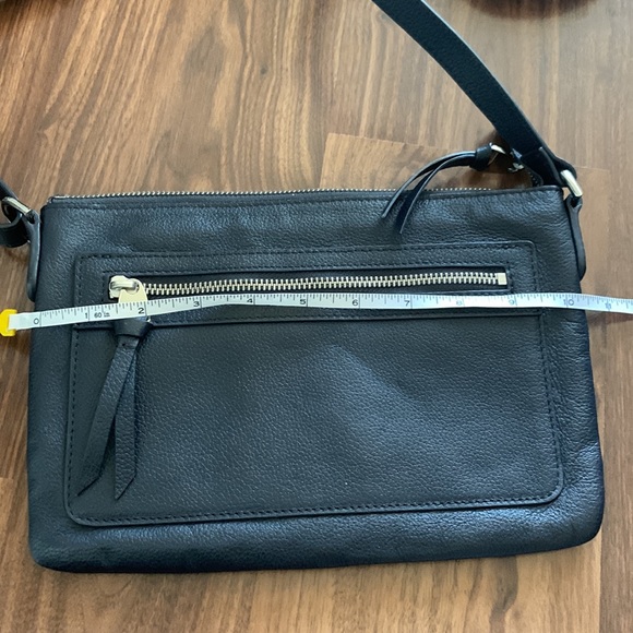 SOLD and no longer available - Danier Navy Blue CrossBody Bag - Never Used! - Picture 6 of 7